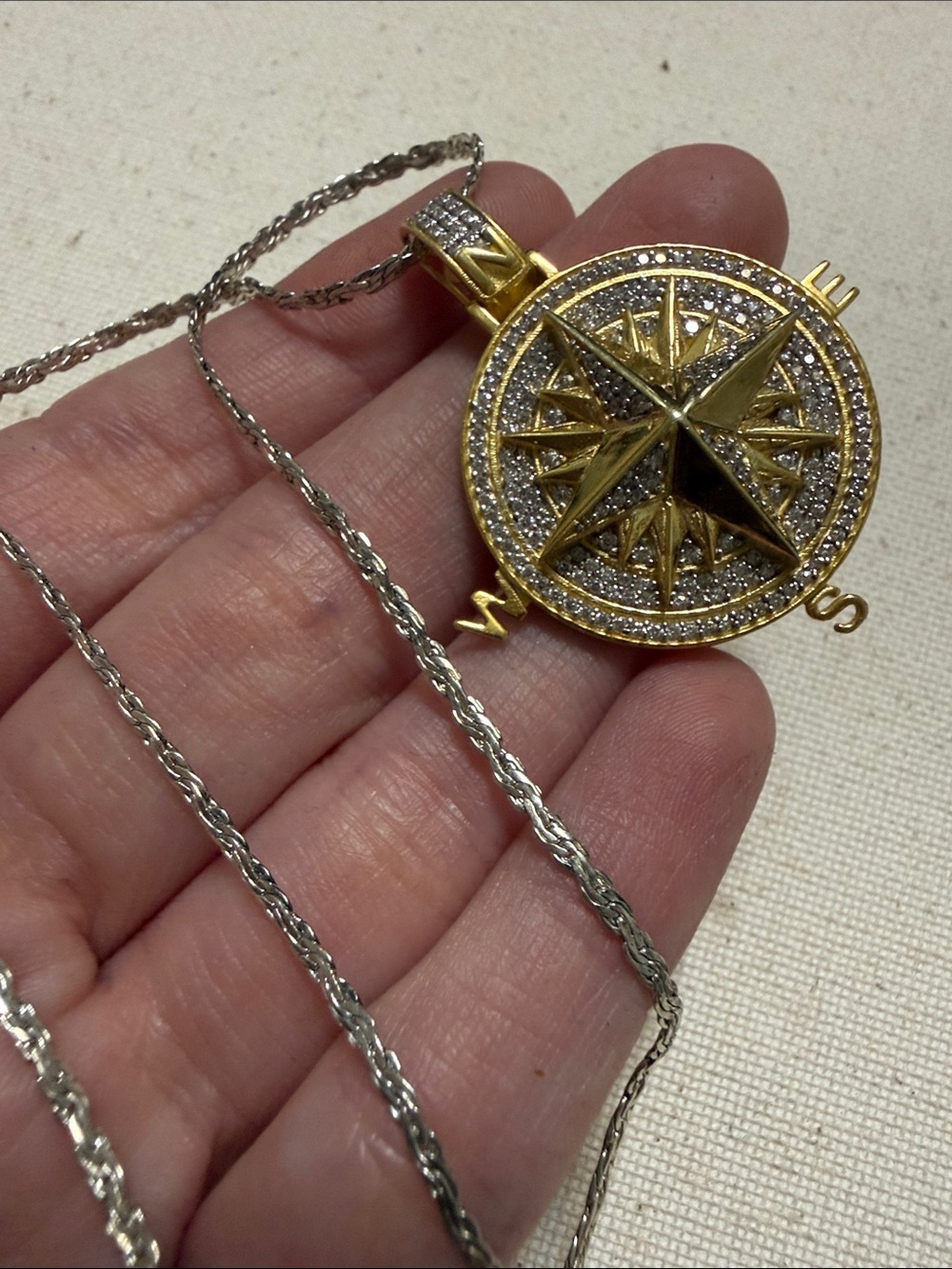 Sterling Silver 925 Gold Compass Pendant Necklace 17’ in - Picture 8 of 14